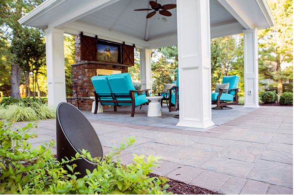 Benefits of a High-End Outdoor Sound System