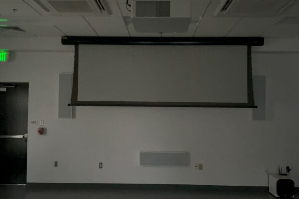 Screen still going up